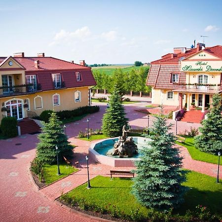 Hotel Mazurski Dworek Mikołajki Exteriör bild