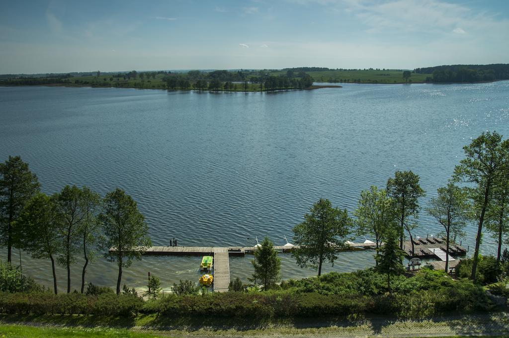 Hotel Mazurski Dworek Mikołajki Exteriör bild